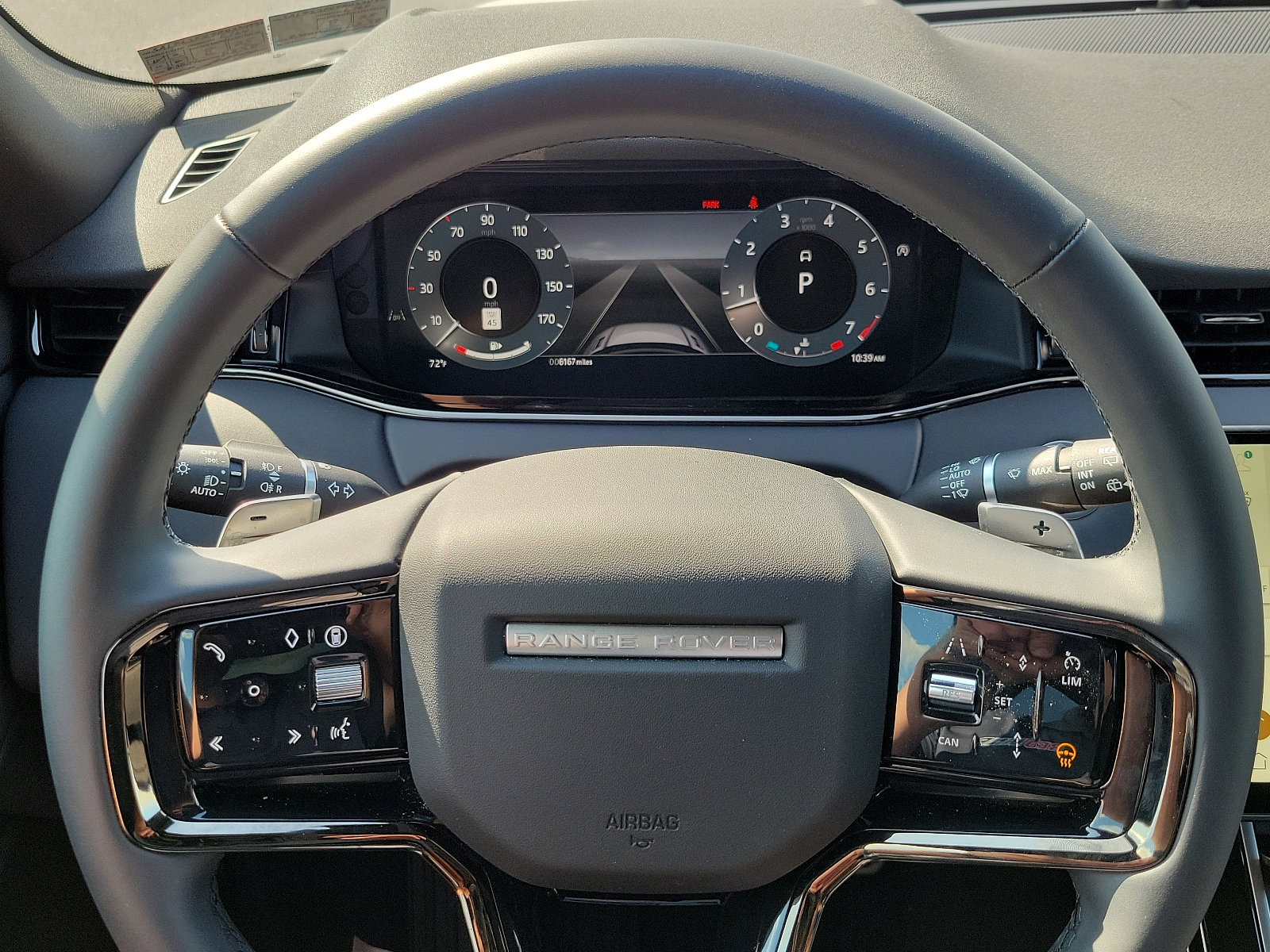 Used 2024 Land Rover Range Rover Evoque Dynamic SE image 18