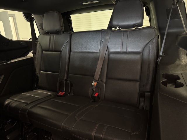 Used 2022 Chevrolet Tahoe RST w/ Luxury Package image 18