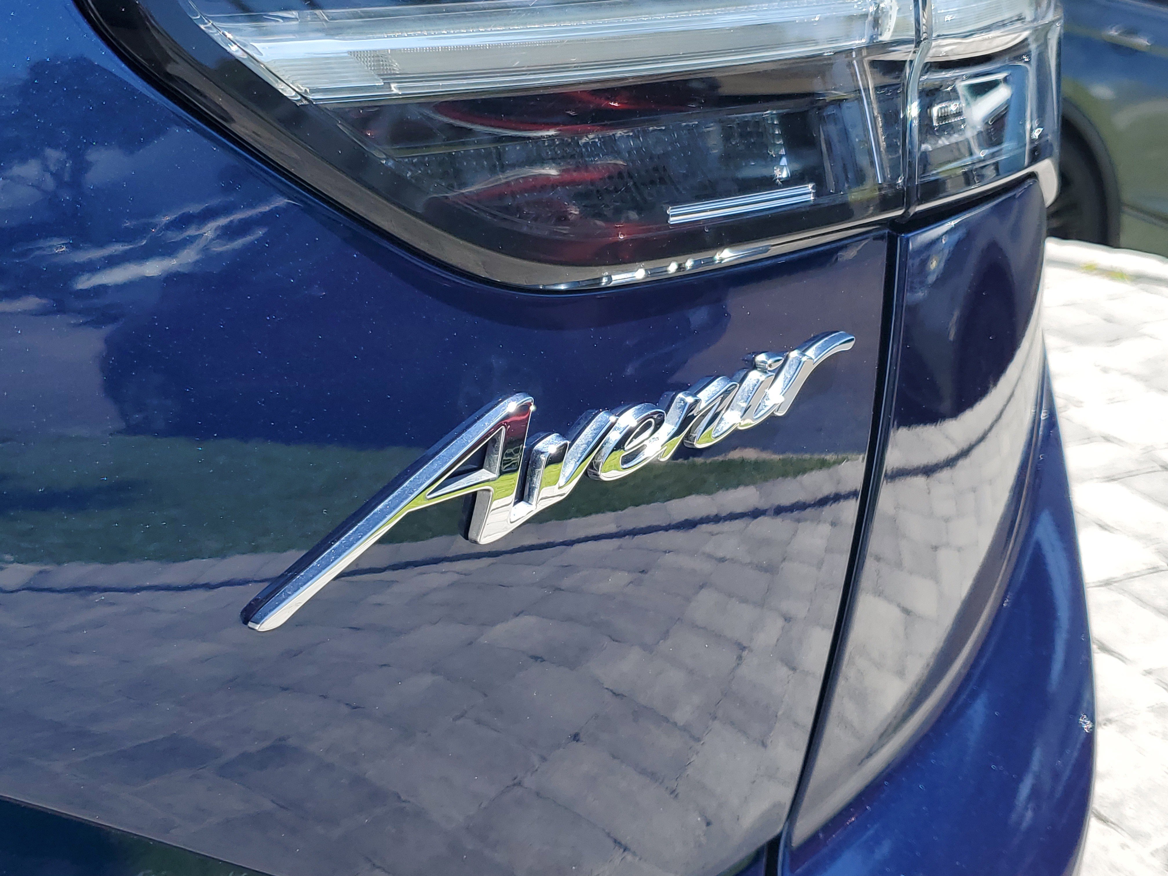 Used 2023 Buick Envision Avenir FWD image 9