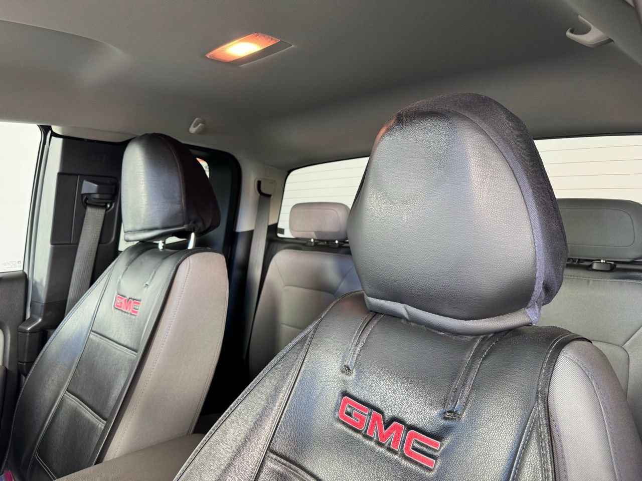 Used 2017 GMC Canyon Base w/ Convenience Package image 3