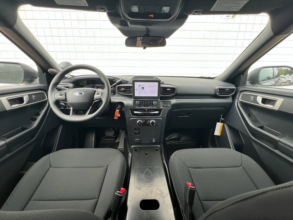 New 2025 Ford Explorer 4WD Police Interceptor image 18