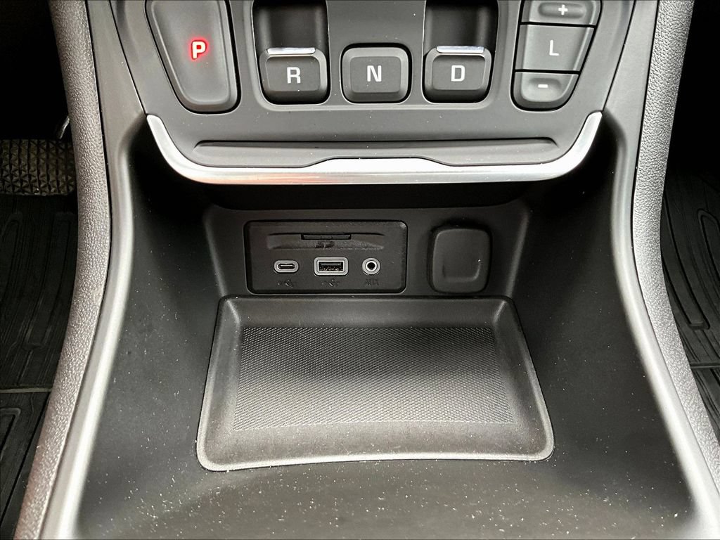 Used 2019 GMC Terrain Denali w/ Advanced Safety Package AWD/4WD image 18