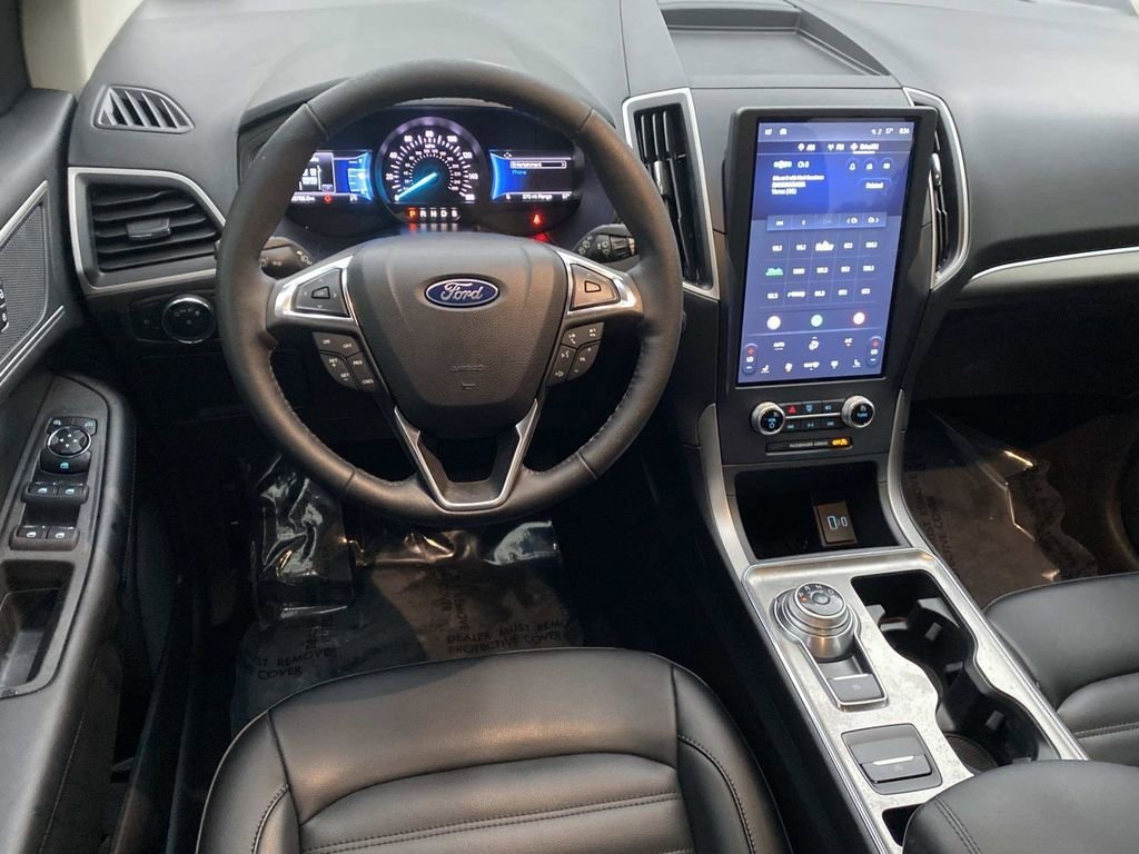 Certified 2022 Ford Edge SEL w/ Convenience Package AWD/4WD image 17
