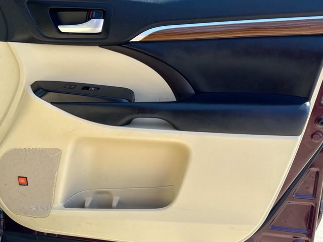 Used 2019 Toyota Highlander Limited Platinum image 53