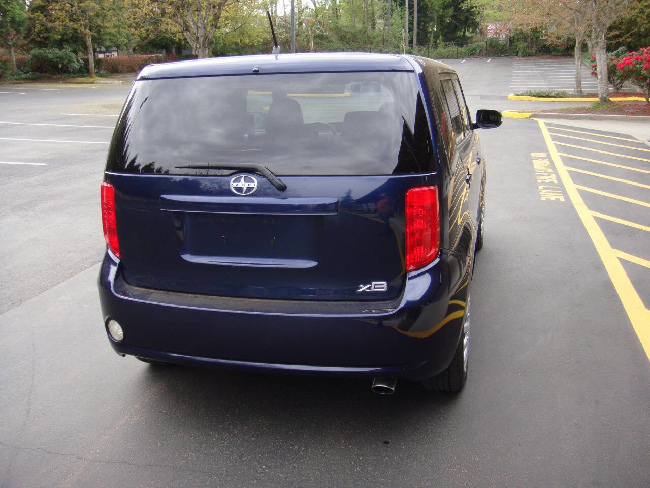 Used 2008 Scion xB image 7