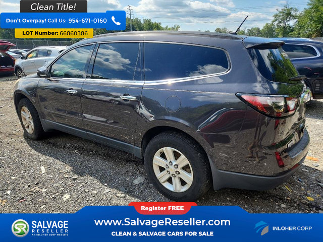 Used 2014 Chevrolet Traverse LT FWD image 3