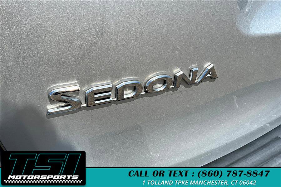 Used 2014 Kia Sedona LX image 8