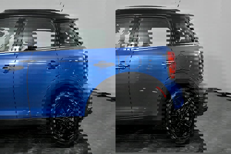 Used 2013 MINI Cooper Countryman S image 7