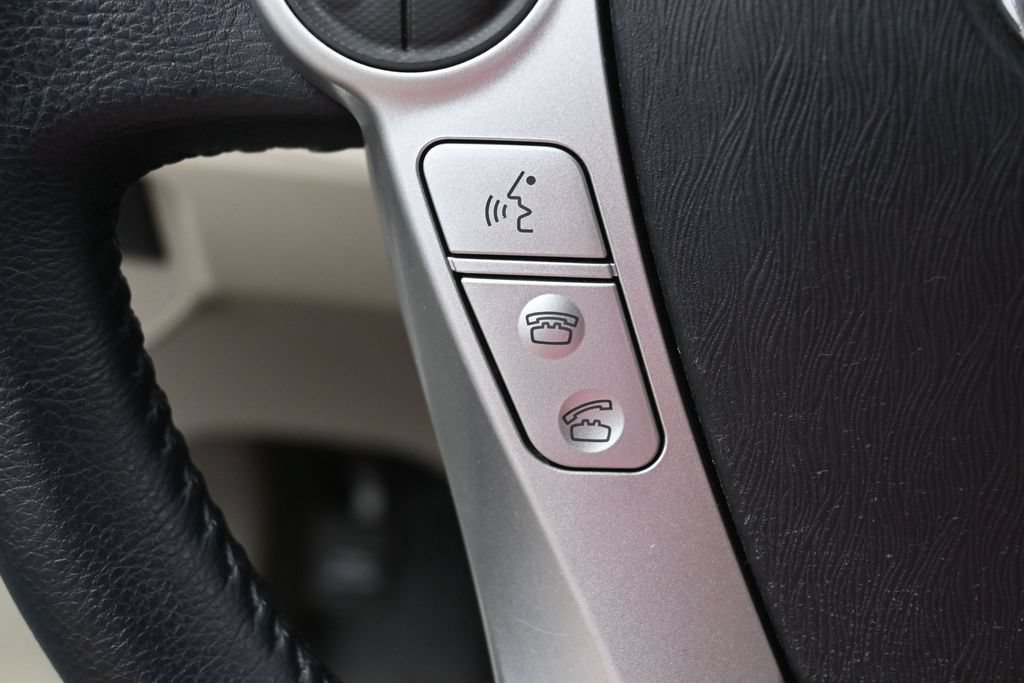 Used 2014 Toyota Prius Four FWD image 16