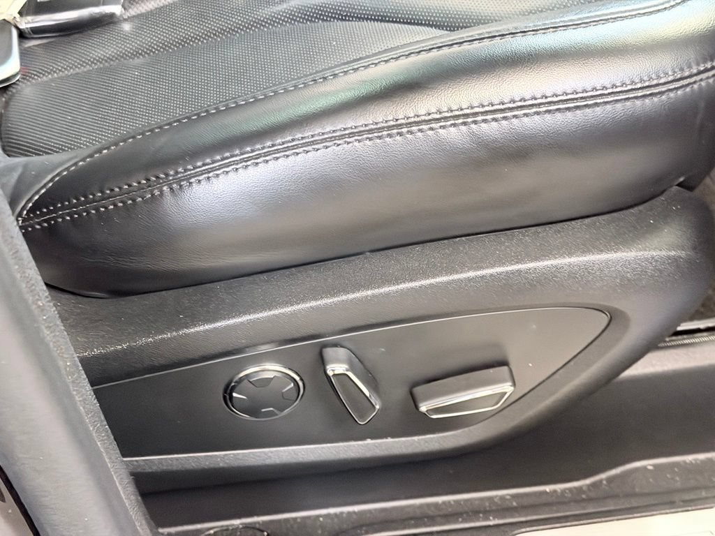 Used 2019 Lincoln MKC Reserve w/ MKC Climate Package FWD image 37