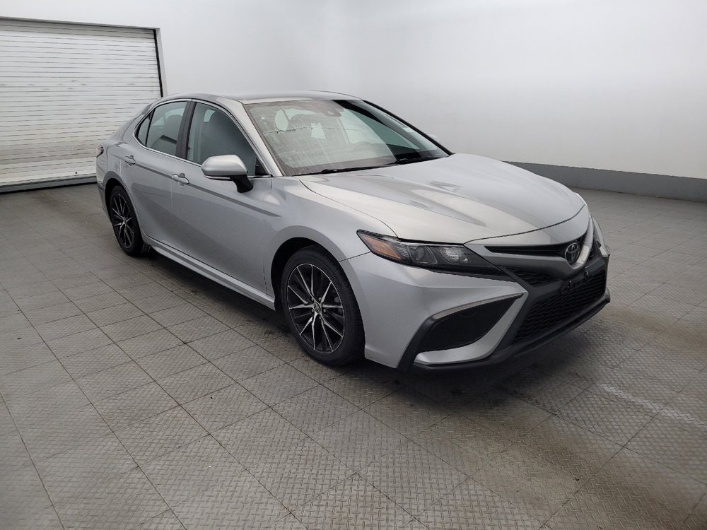 Used 2022 Toyota Camry SE image 13