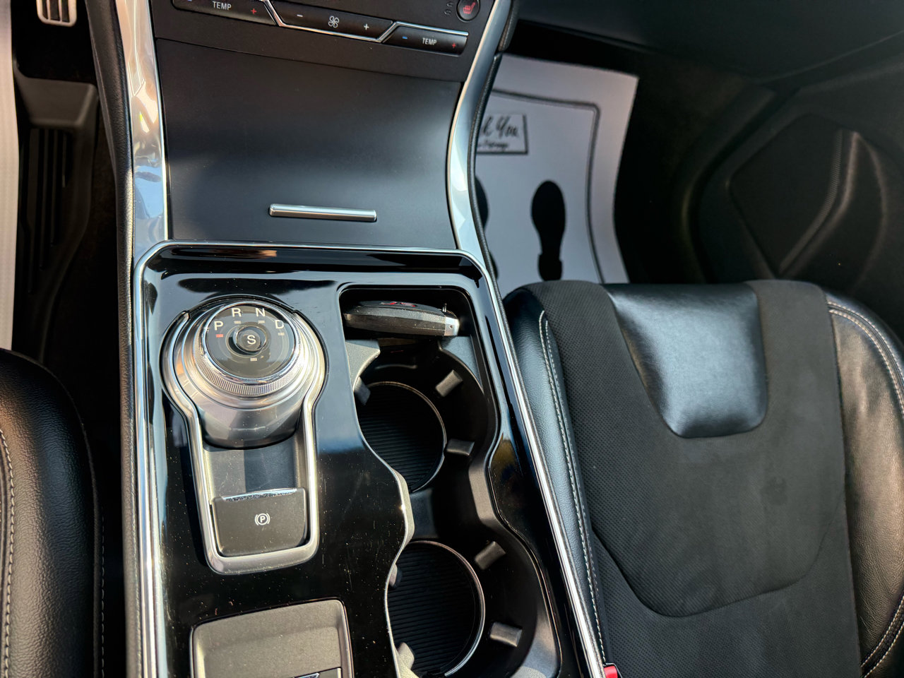Used 2019 Ford Edge ST w/ Convenience Package image 24