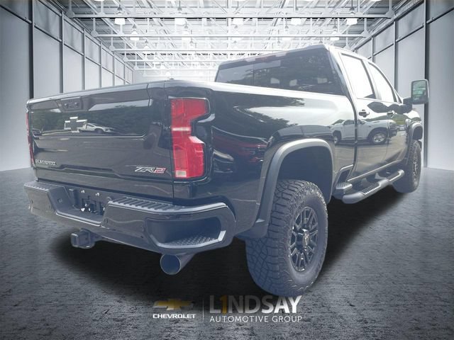 New 2026 Chevrolet Silverado 2500 ZR2 AWD/4WD image 8