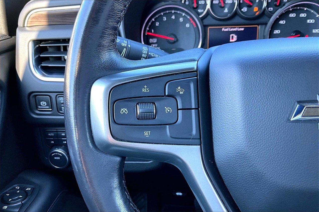 Used 2021 Chevrolet Tahoe Z71 w/ Rear Media and Nav Package image 30