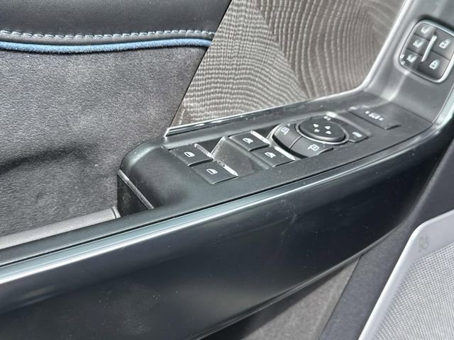 New 2025 Ford F250 Platinum image 12