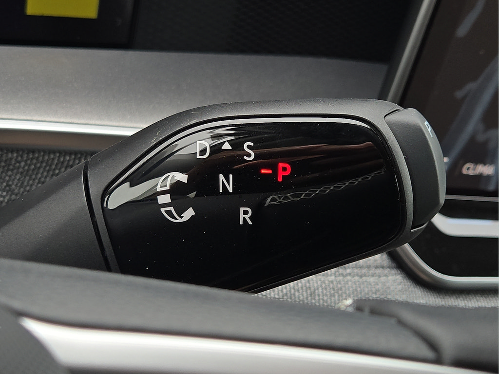 Certified 2026 Volkswagen Tiguan S FWD image 24