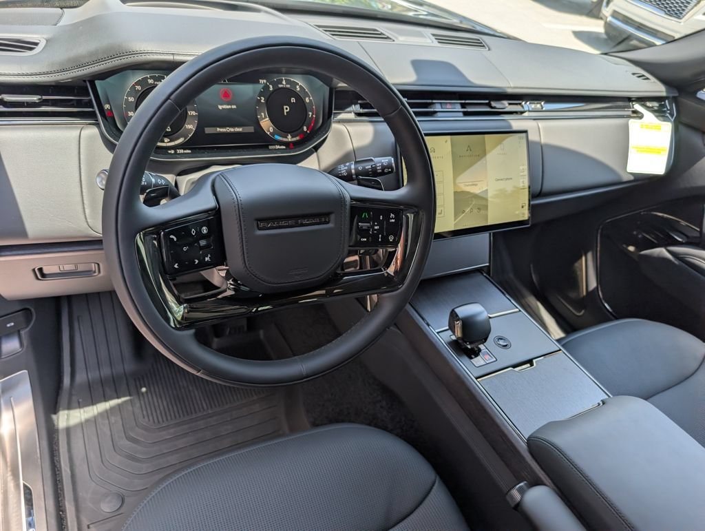 New 2026 Land Rover Range Rover Long Wheel Base SV AWD/4WD image 4