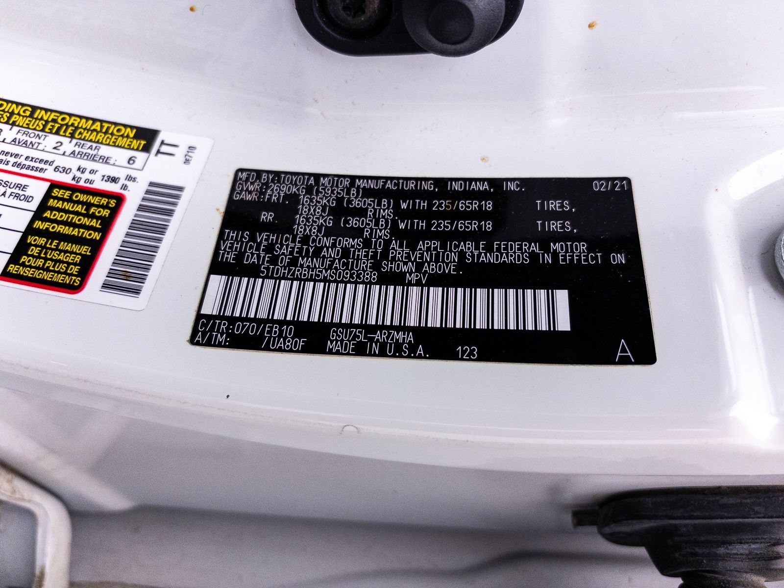 Used 2021 Toyota Highlander XLE AWD/4WD image 44