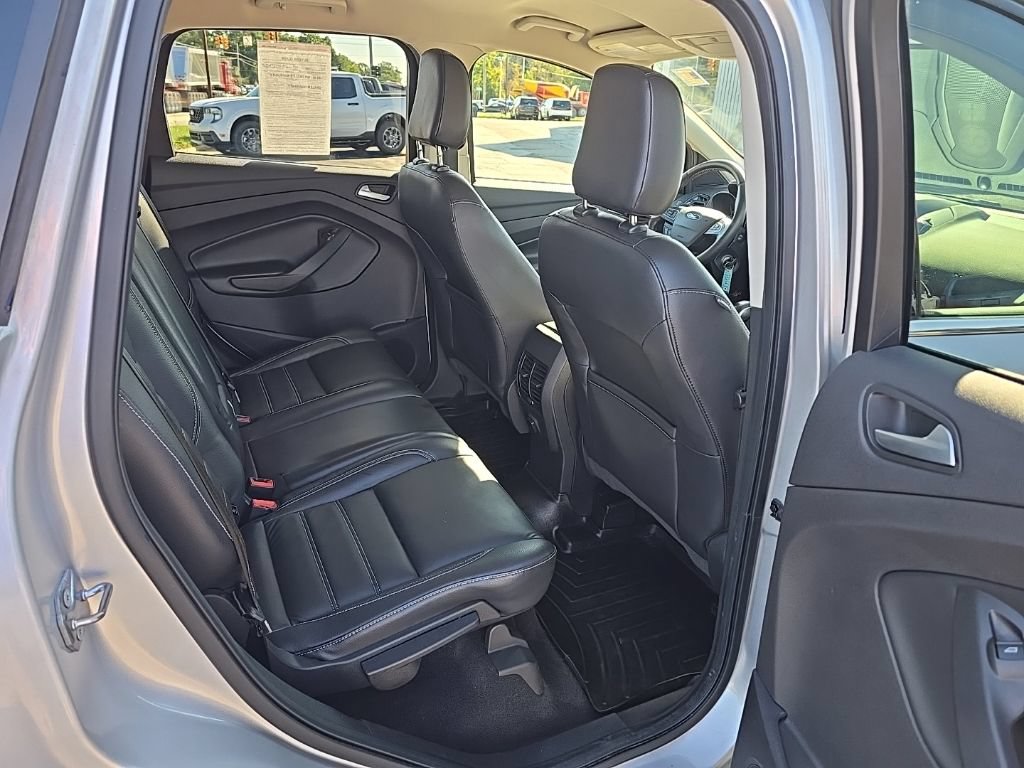 Used 2018 Ford Escape SEL AWD/4WD image 14