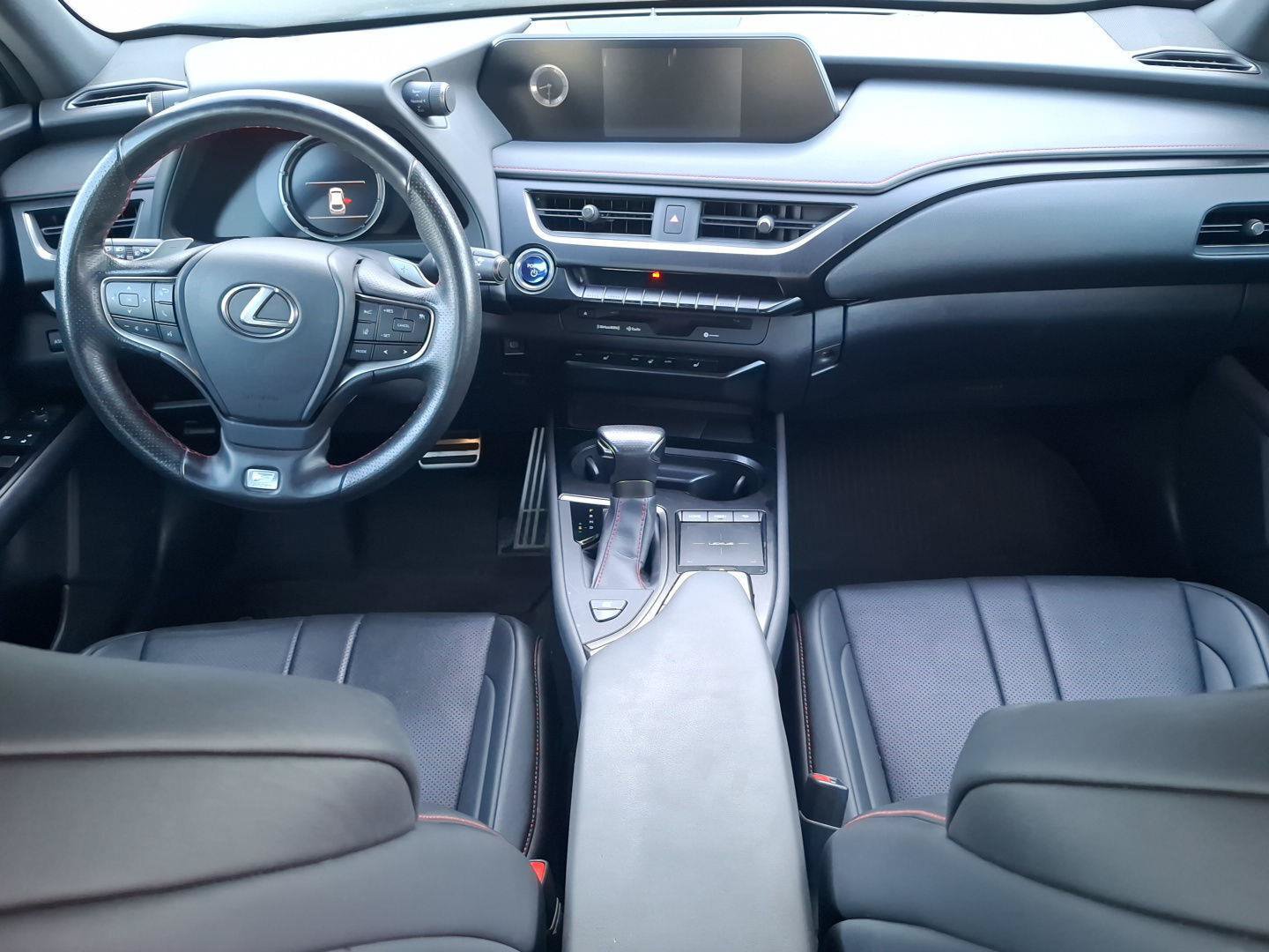 Used 2020 Lexus UX 250h F Sport w/ F Sport Premium Package AWD/4WD image 15