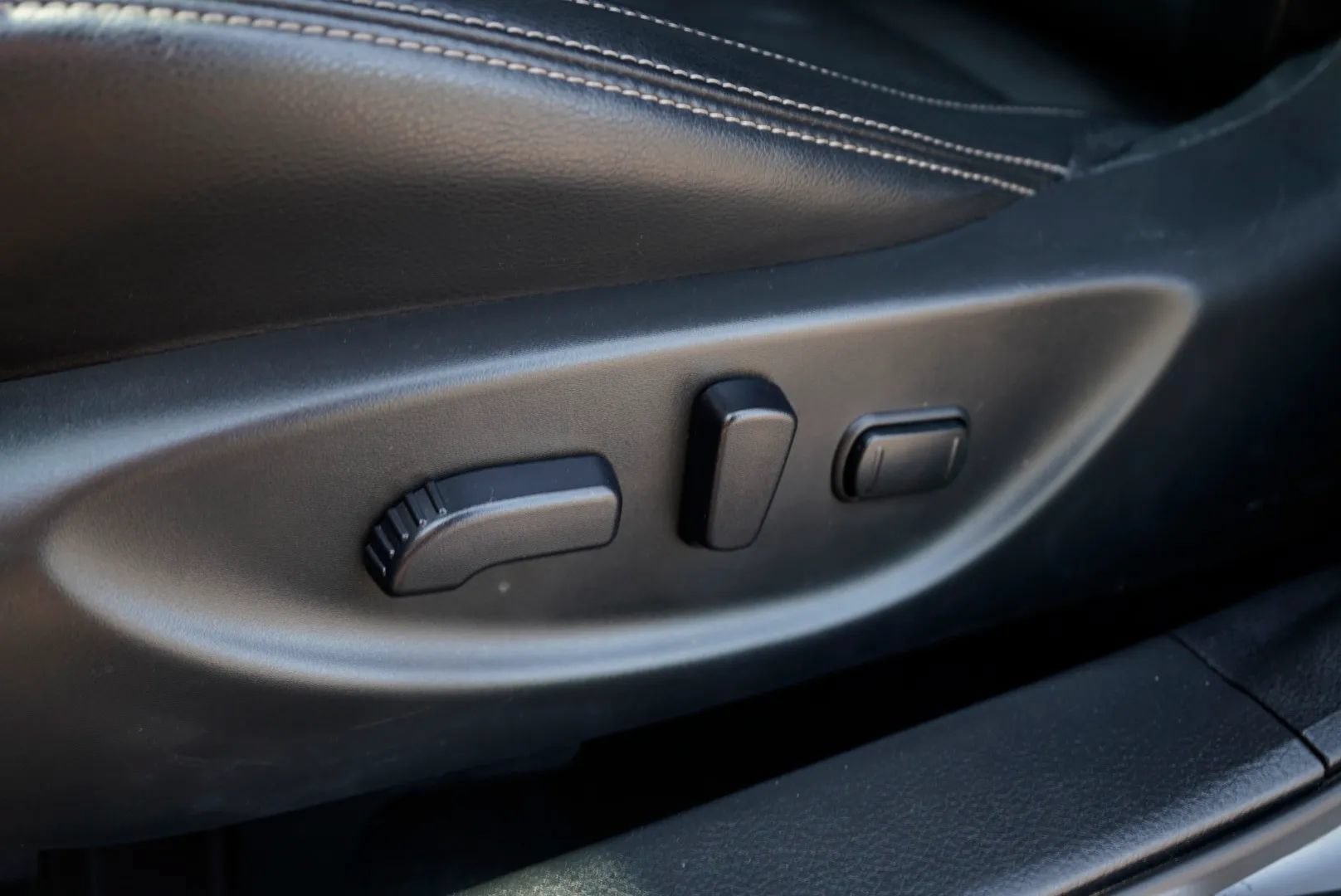 Used 2022 Nissan Maxima SV w/ Floor Mat Group FWD image 24