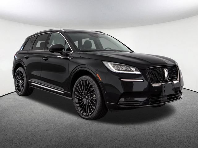 Used 2022 Lincoln Corsair Reserve w/ Equipment Group 201A AWD/4WD image 2