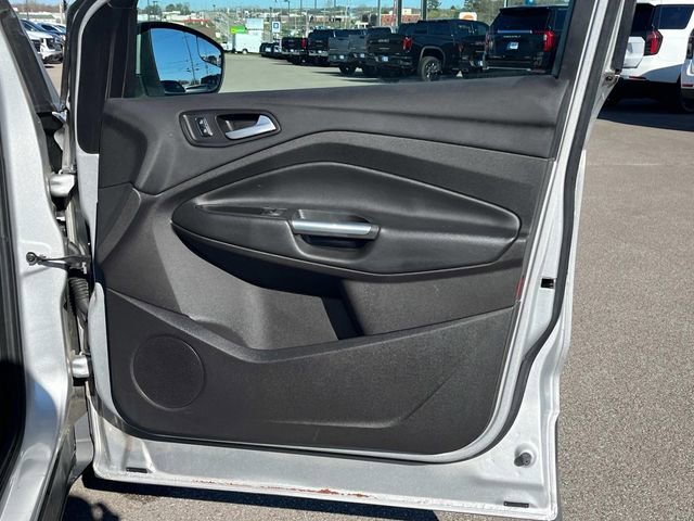 Used 2015 Ford Escape SE w/ Equipment Group 201A image 24