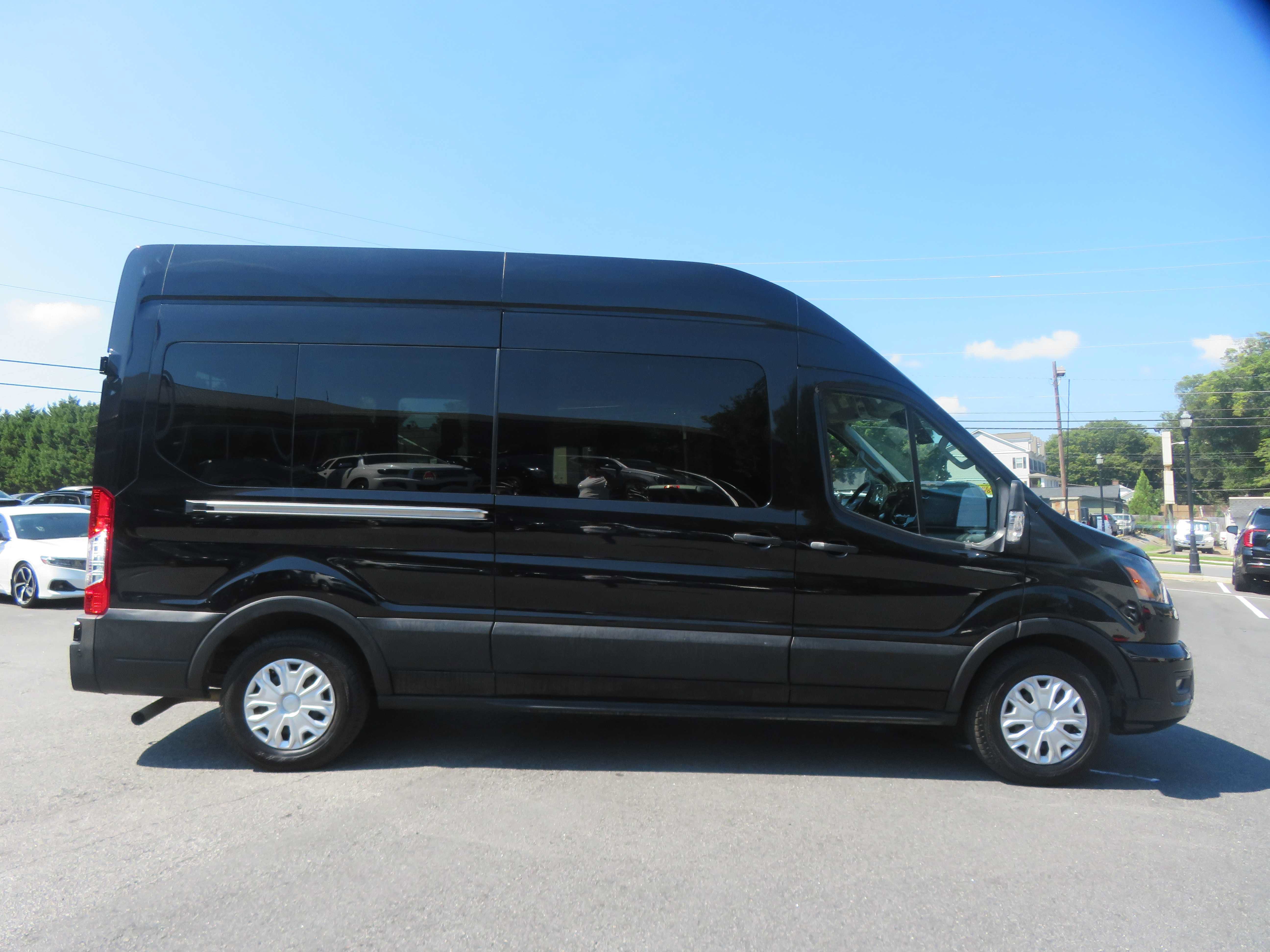 Used 2025 Ford Transit 350 XLT RWD image 62