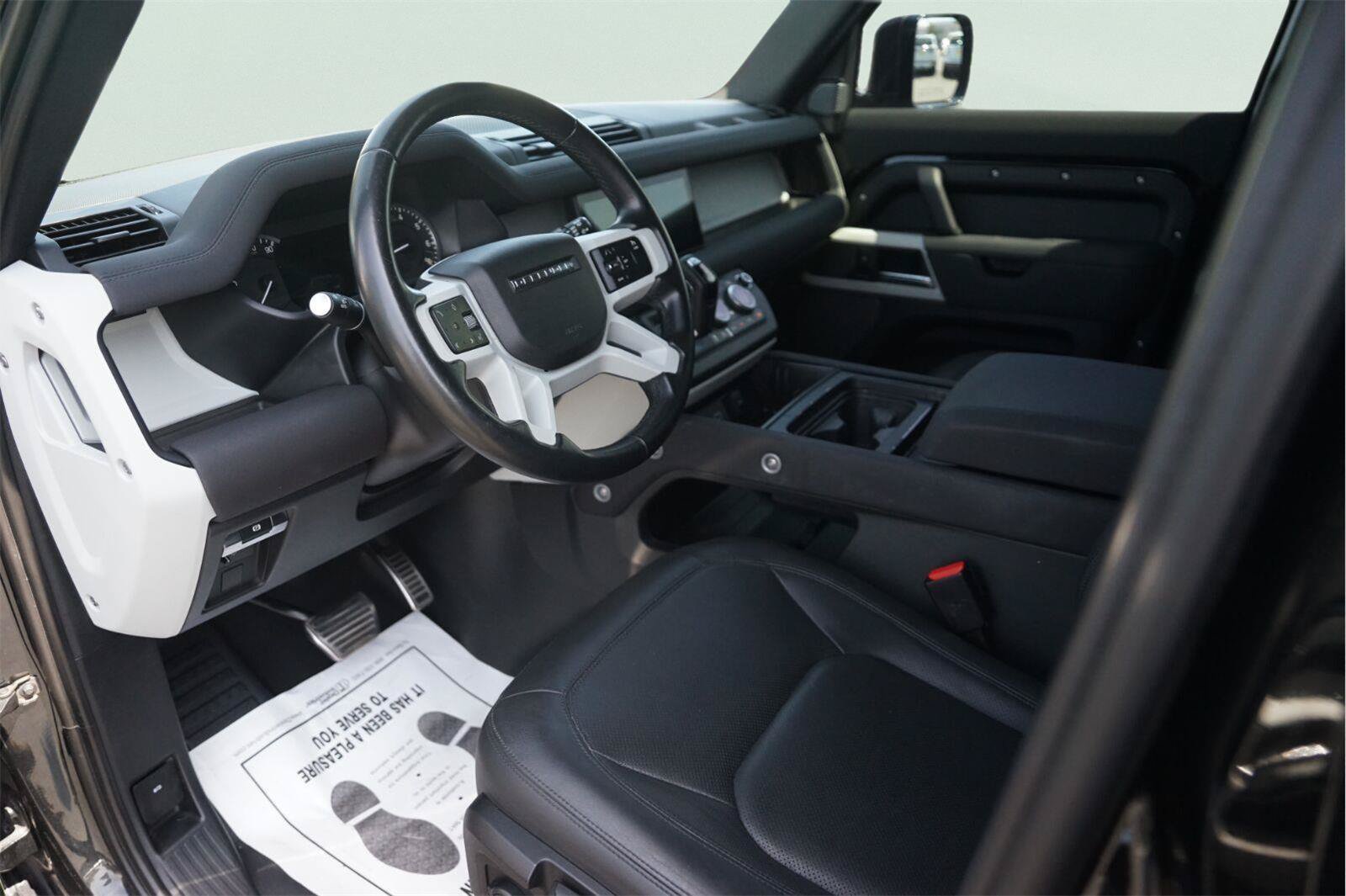Used 2023 Land Rover Defender 110 S AWD/4WD image 8