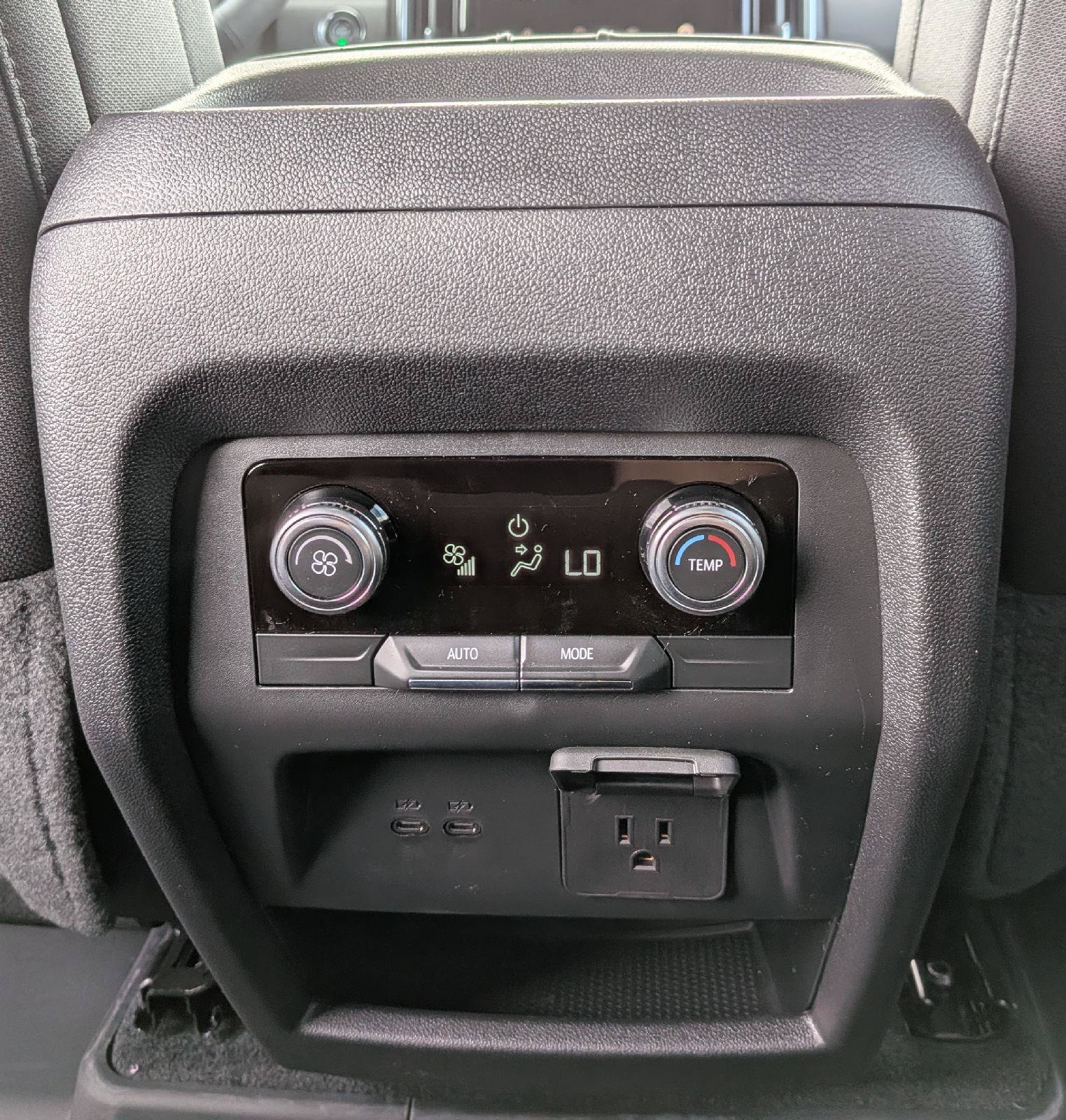 New 2026 GMC Acadia Elevation w/ LPO, All-Weather Package AWD/4WD image 22