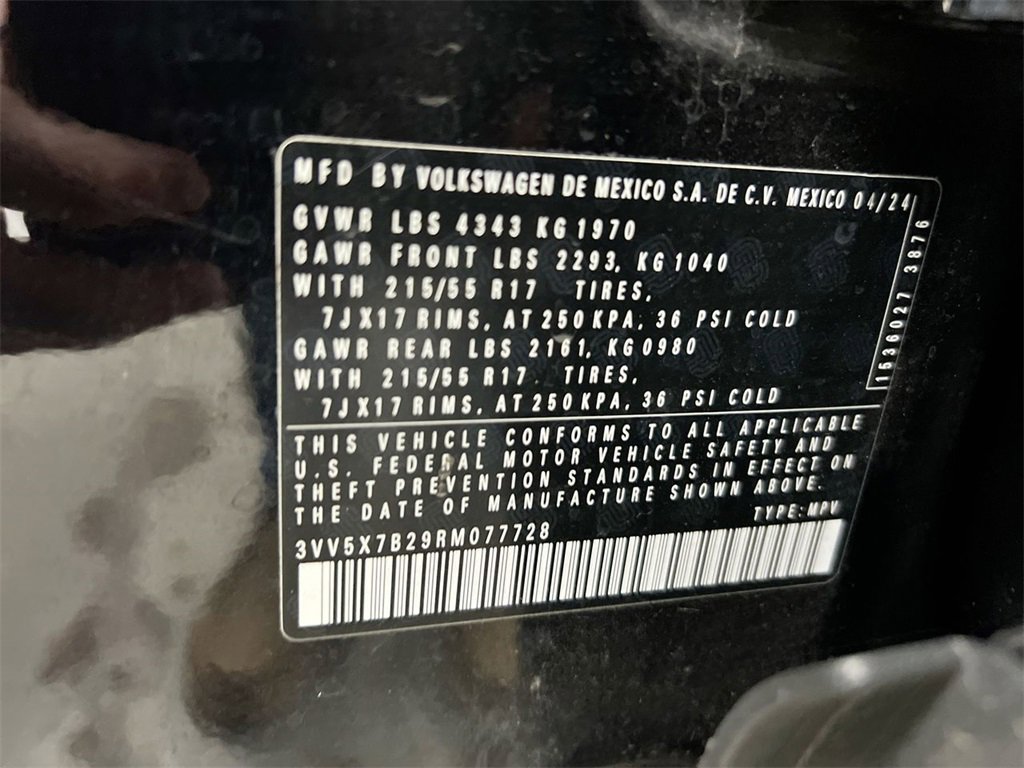 Used 2024 Volkswagen Taos S image 27