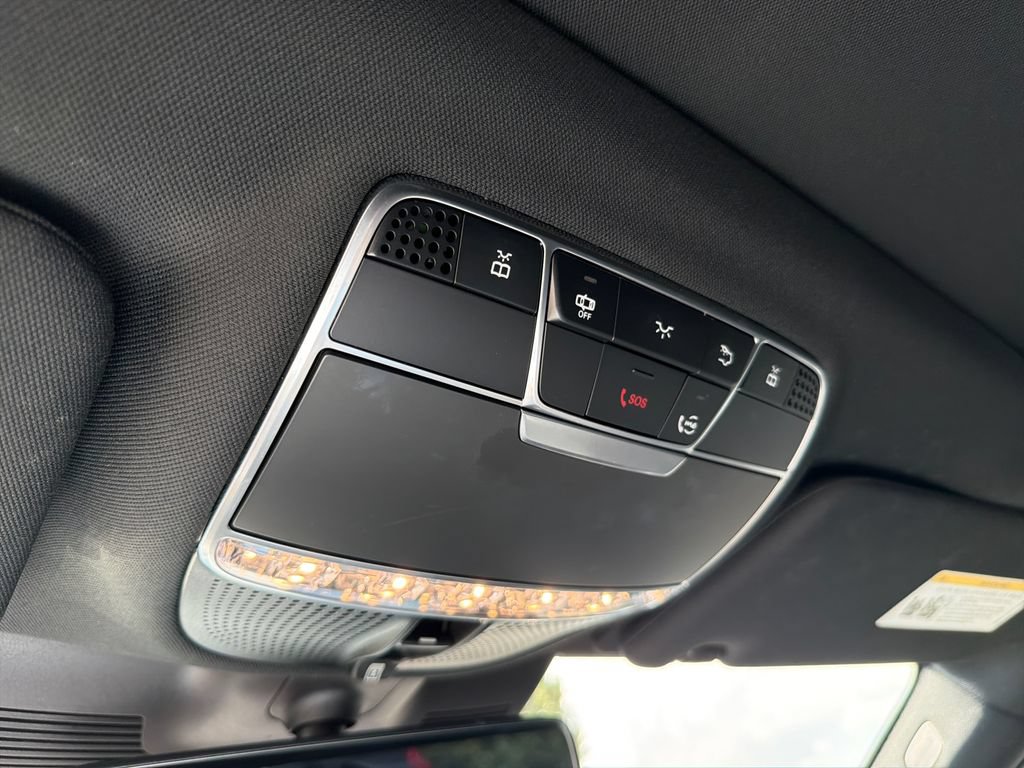 Used 2019 Mercedes-Benz S 560 Sedan image 31