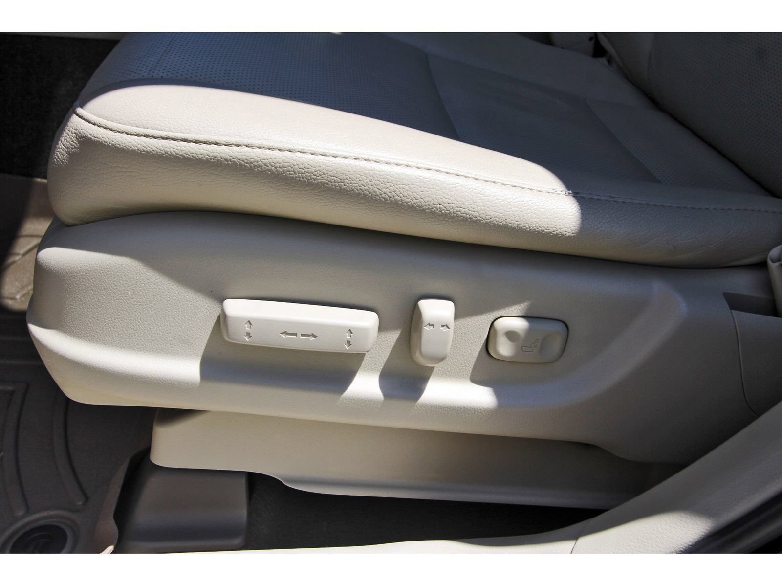 Used 2016 Acura RDX FWD w/ Technology Package image 30