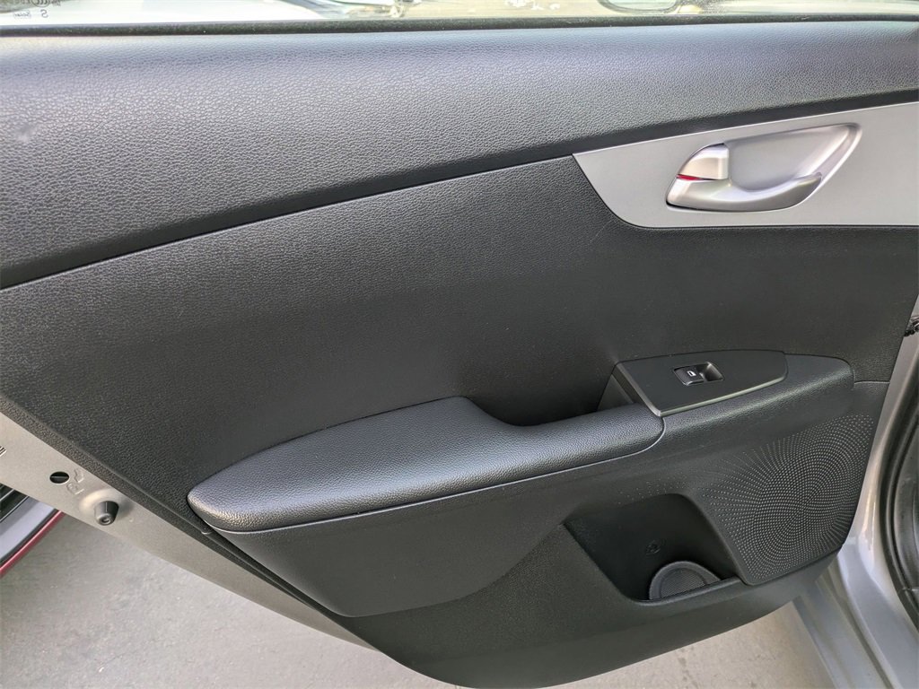 Used 2024 Kia Forte LXS image 27