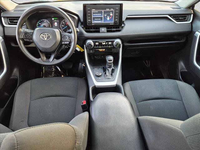 Certified 2022 Toyota RAV4 LE AWD/4WD image 16