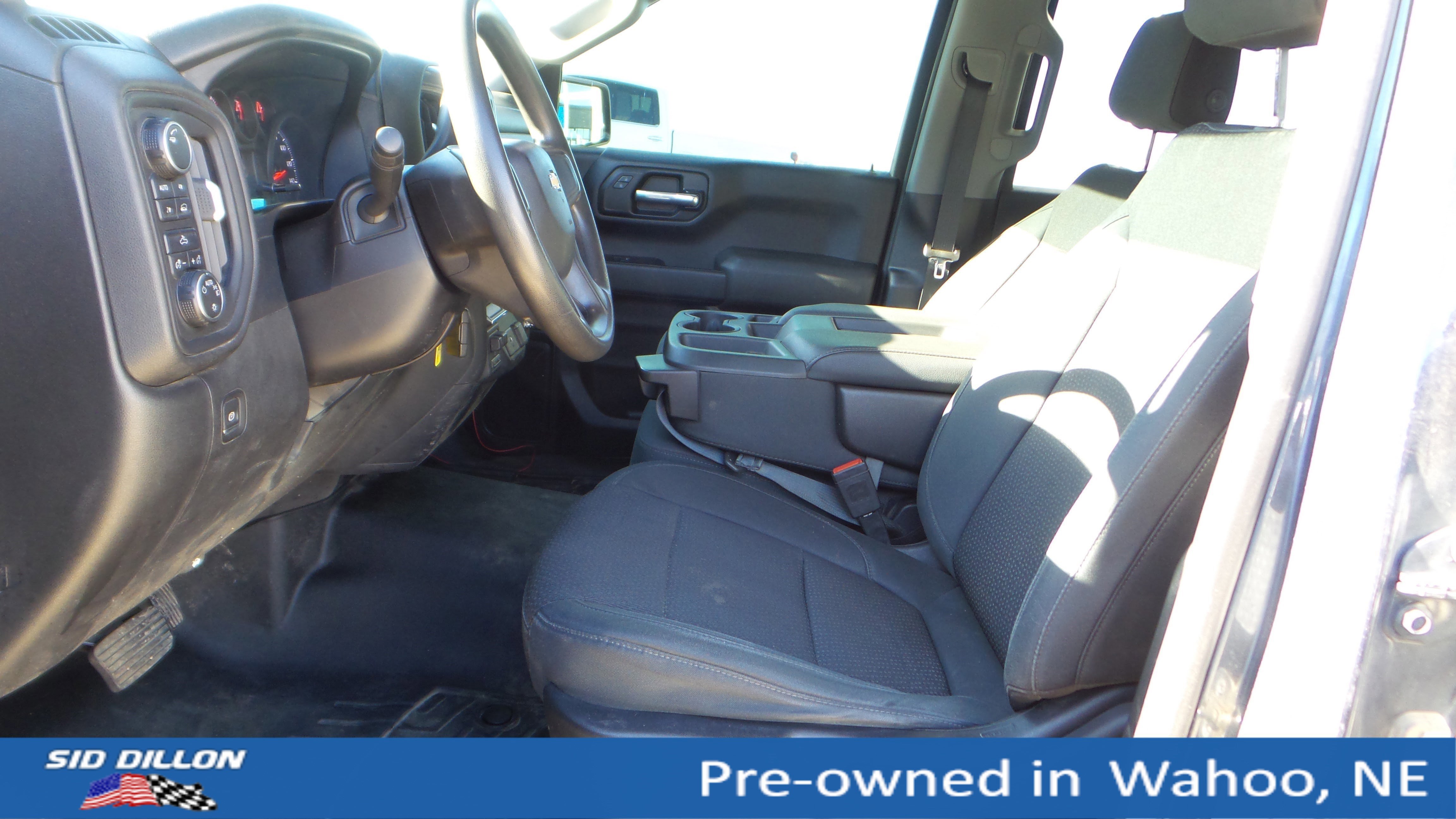 Used 2019 Chevrolet Silverado 1500 Custom w/ Custom Value Package image 9