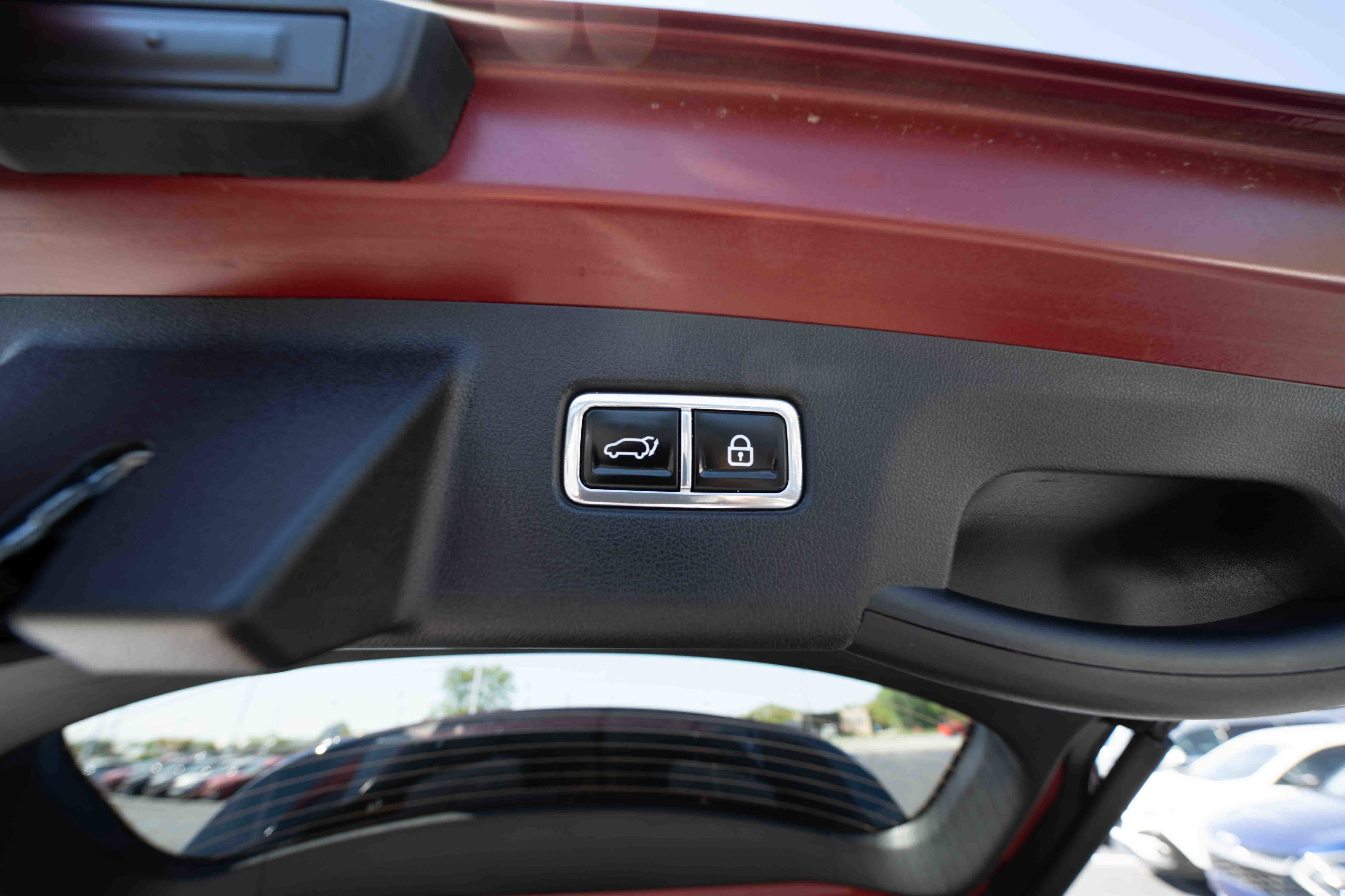 Used 2023 Kia Sorento SX AWD/4WD image 29