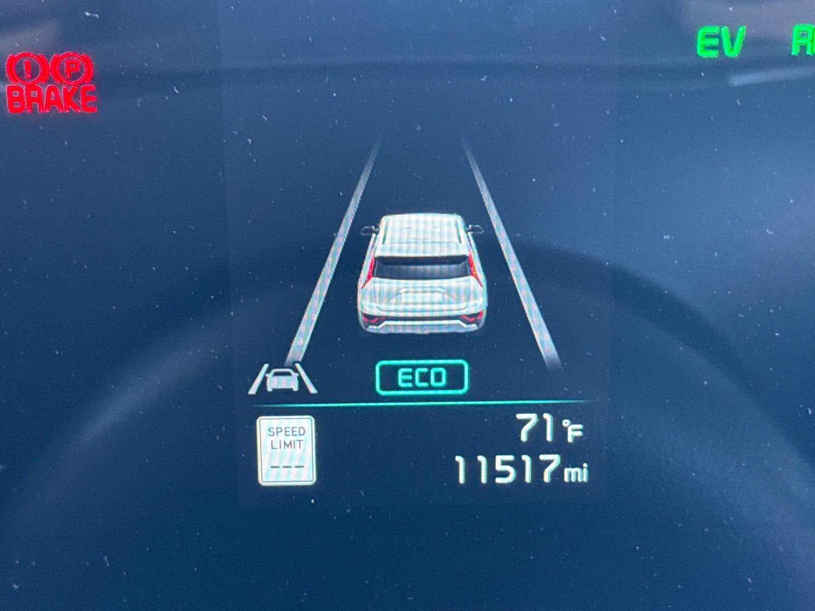 Used 2025 Kia Niro EX image 27