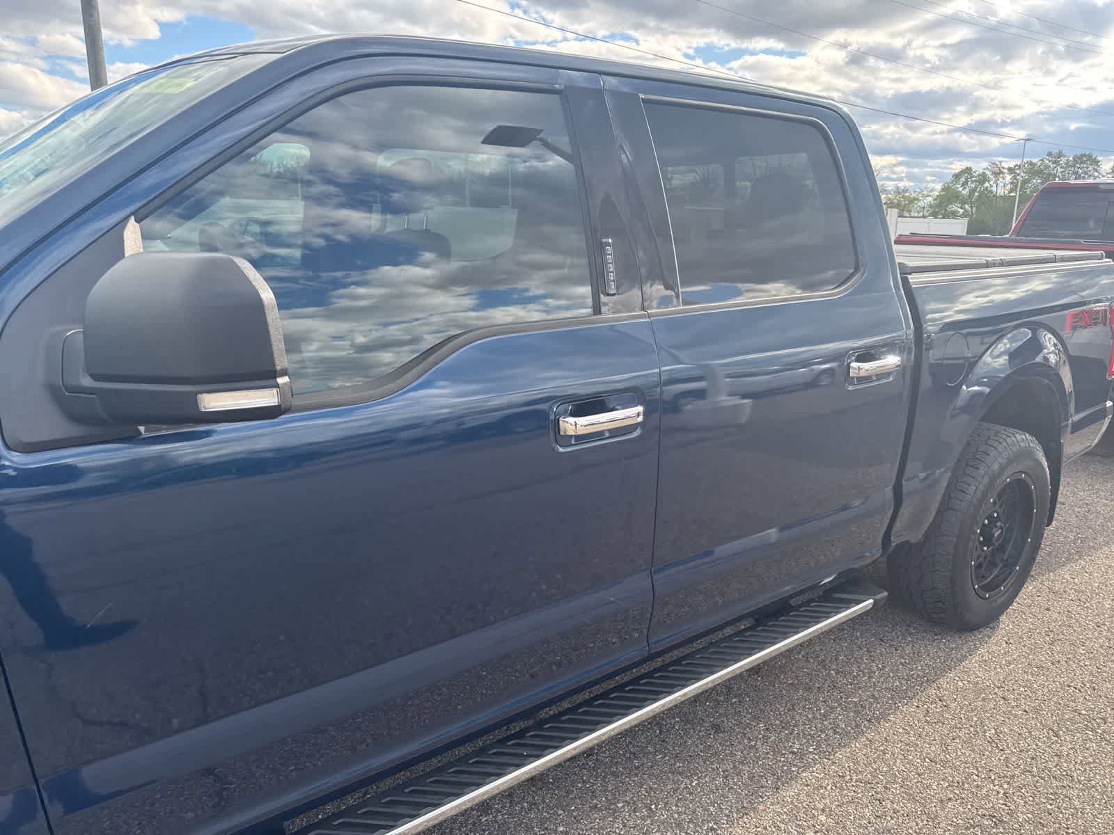 Used 2015 Ford F150 XLT w/ Equipment Group 302A Luxury AWD/4WD image 24