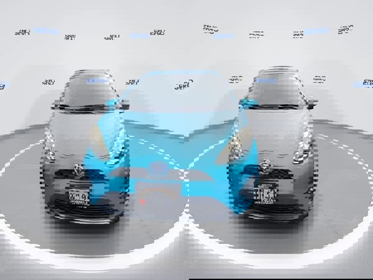 Used 2018 Toyota Prius C Four image 3