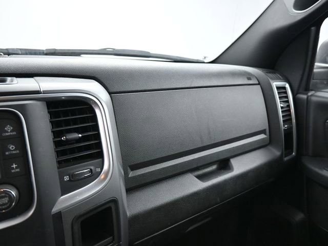 Used 2024 RAM 1500 Classic Warlock image 15