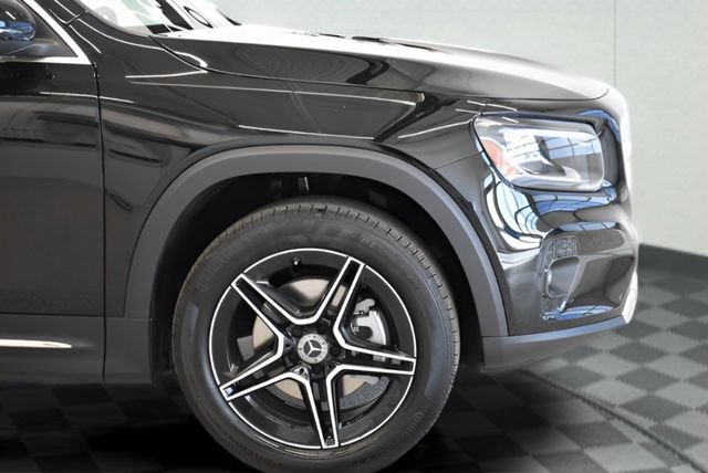 New 2026 Mercedes-Benz GLB 250 4MATIC image 16