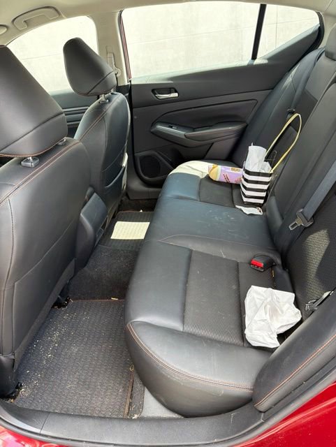 Used 2022 Nissan Altima 2.5 SR FWD image 8