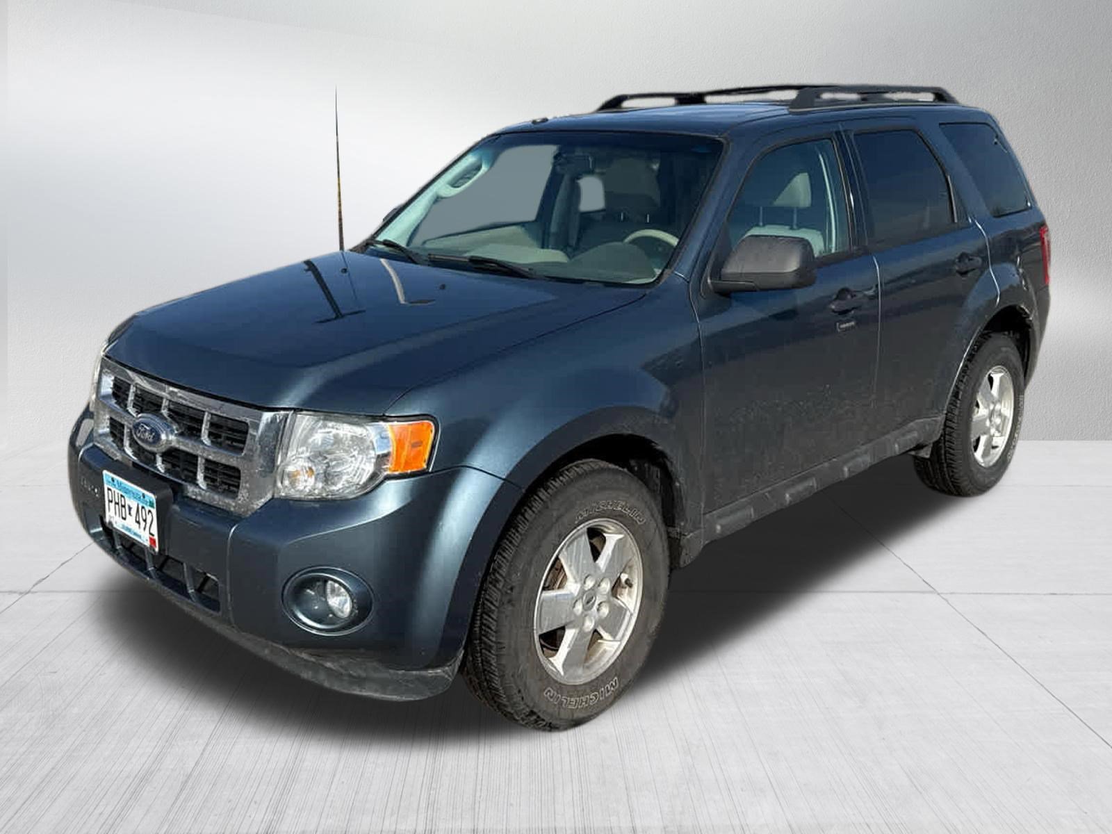 Used 2011 Ford Escape XLT w/ 202A Rapid Spec Order Code image 3