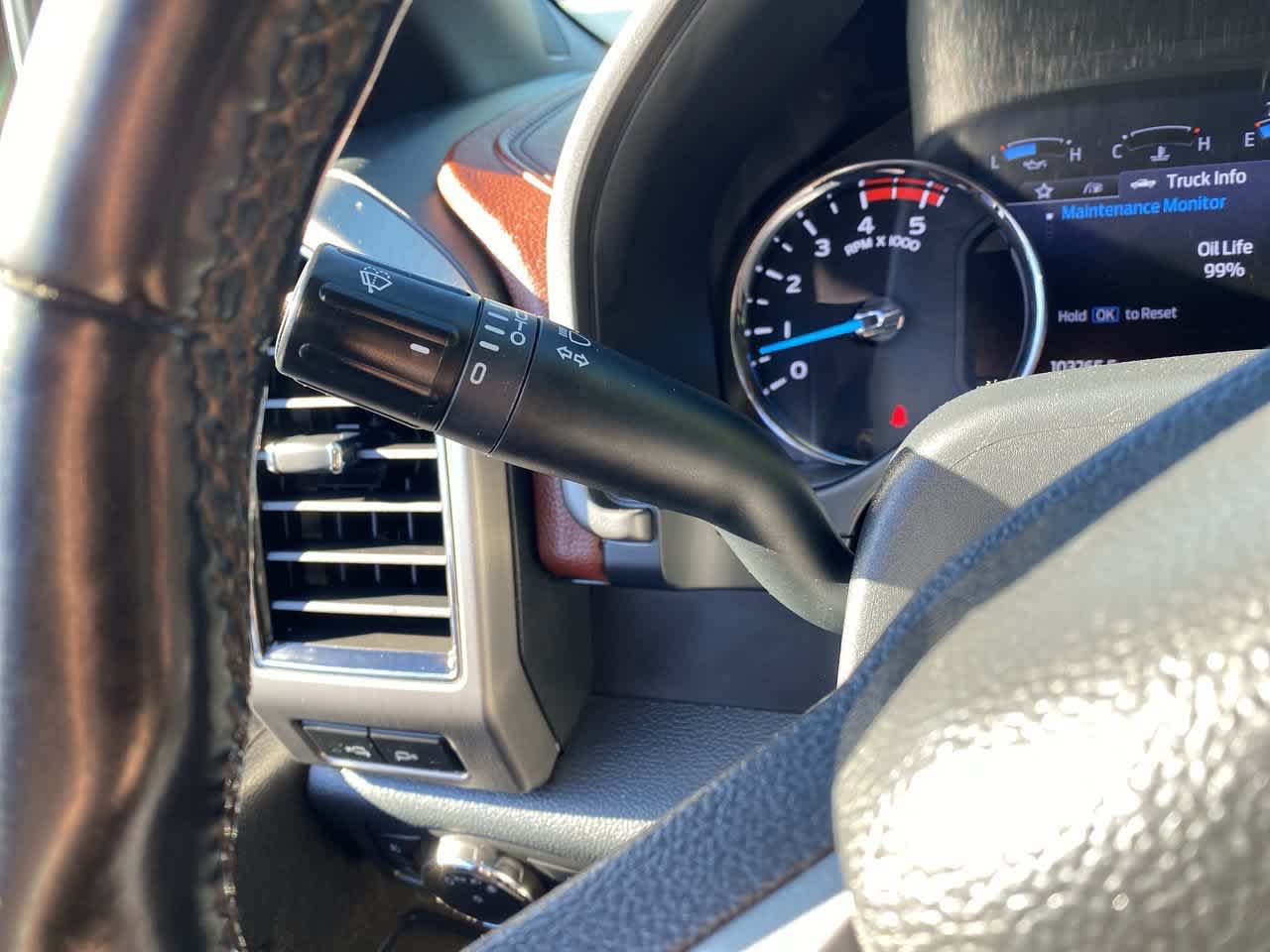 Used 2022 Ford F250 Platinum w/ Tremor Off-Road Package AWD/4WD image 22