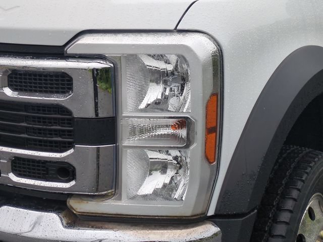 Used 2024 Ford F550 4x4 Crew Cab Super Duty image 9