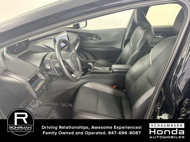 Used 2025 Toyota Prius Limited AWD/4WD image 4