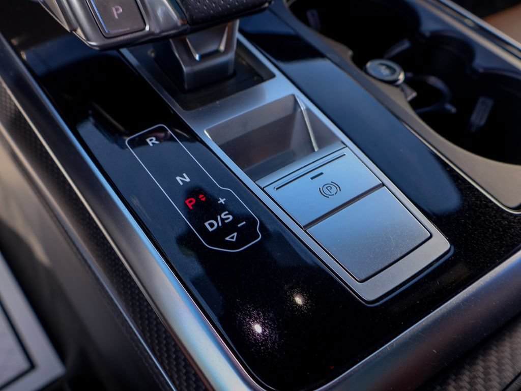 Used 2023 Audi RS Q8 AWD/4WD image 19