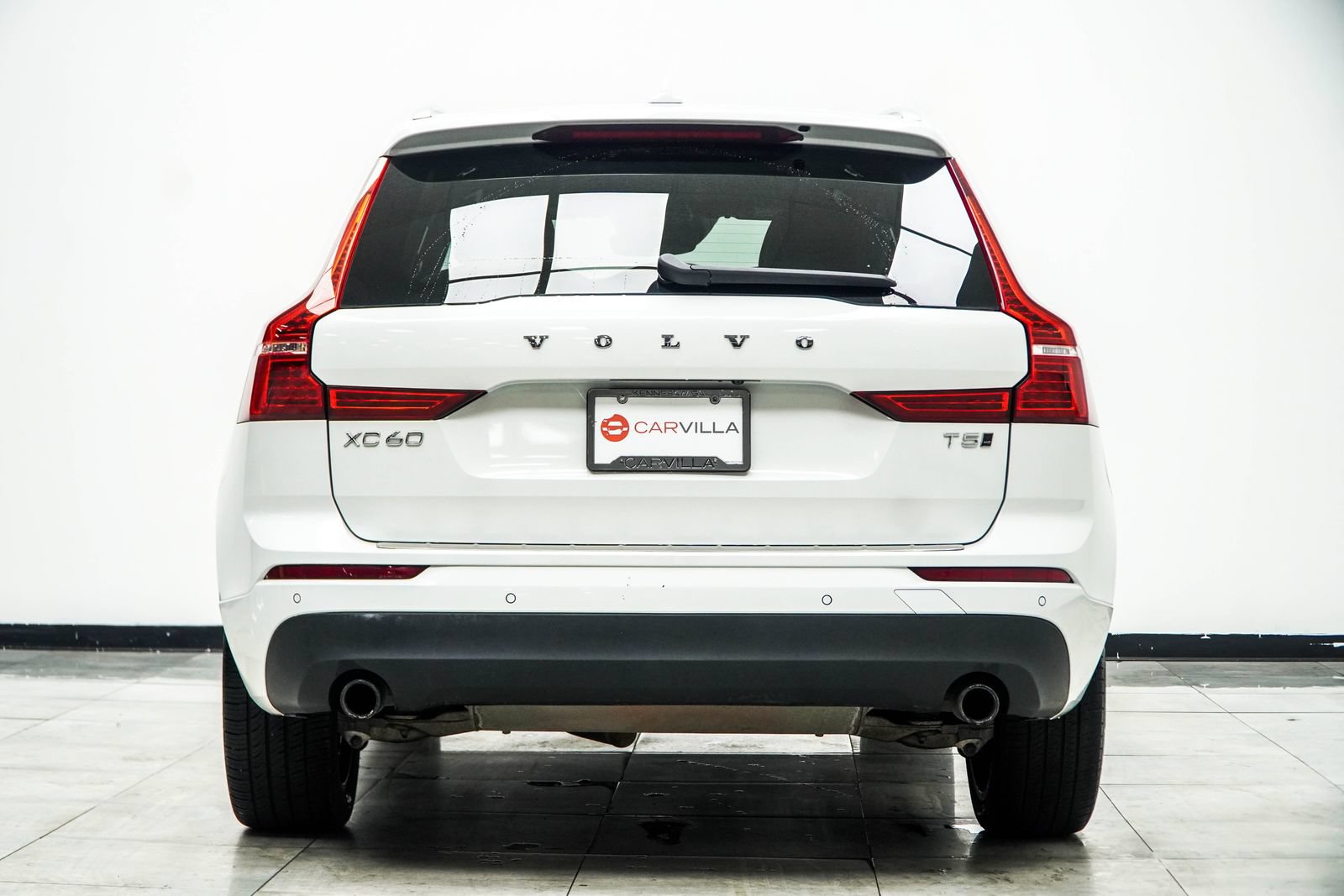 Used 2020 Volvo XC60 T5 Momentum w/ Protection Package Premier AWD/4WD image 12