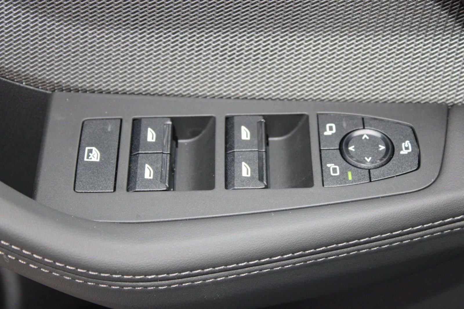 Used 2026 BMW 228i xDrive w/ Technology Package AWD/4WD image 22